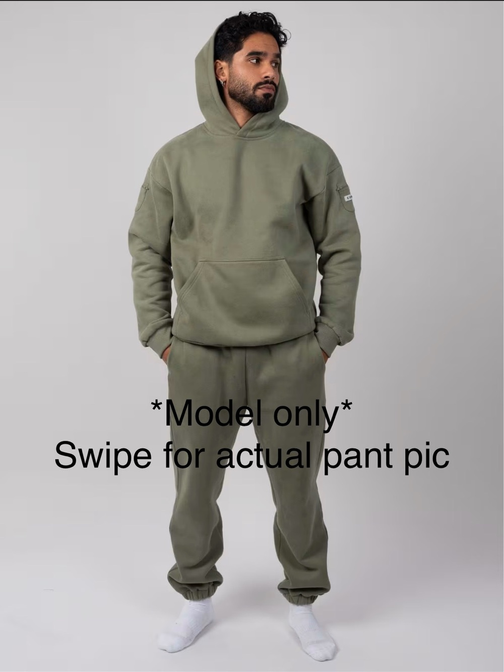 Comfrt Travel Essentials Hoodie and Sweatpants - Size Medium Unisex - **Tan**